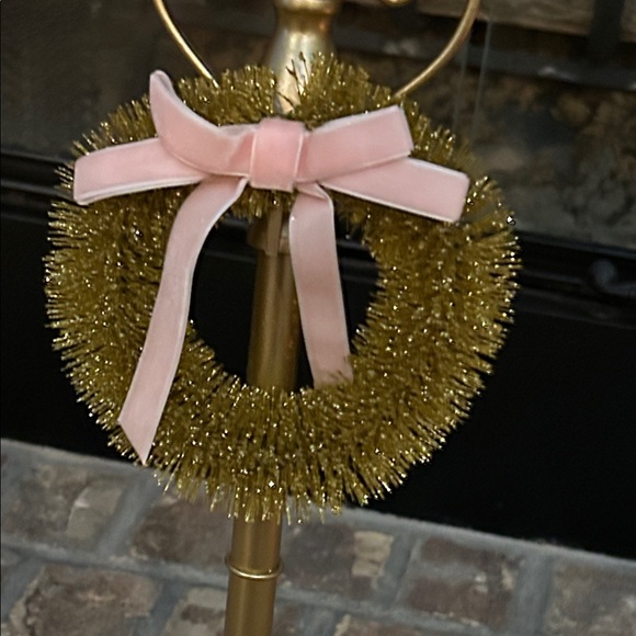 NEW! Vintage Inspired LIGHTED Holiday Street Lamp Lantern Tinsel Wreath - Picture 6 of 13